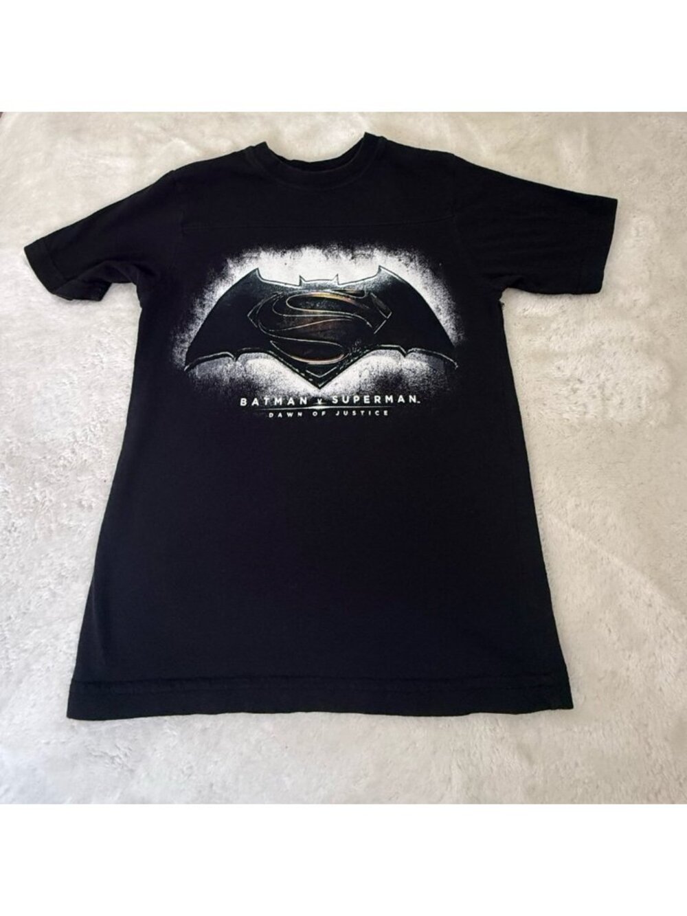 Boys Size 7 Batman Vs Superman Dawn of Justice Graphic Shirt